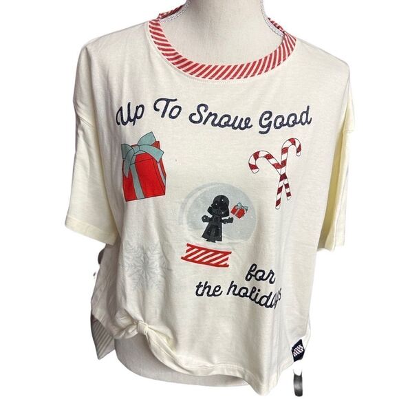 Disney Tops - NWT Disney Star Wars Holiday top